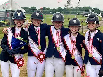 Norske medaljer på sprangbanen